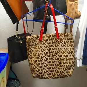 Michael Kors tote